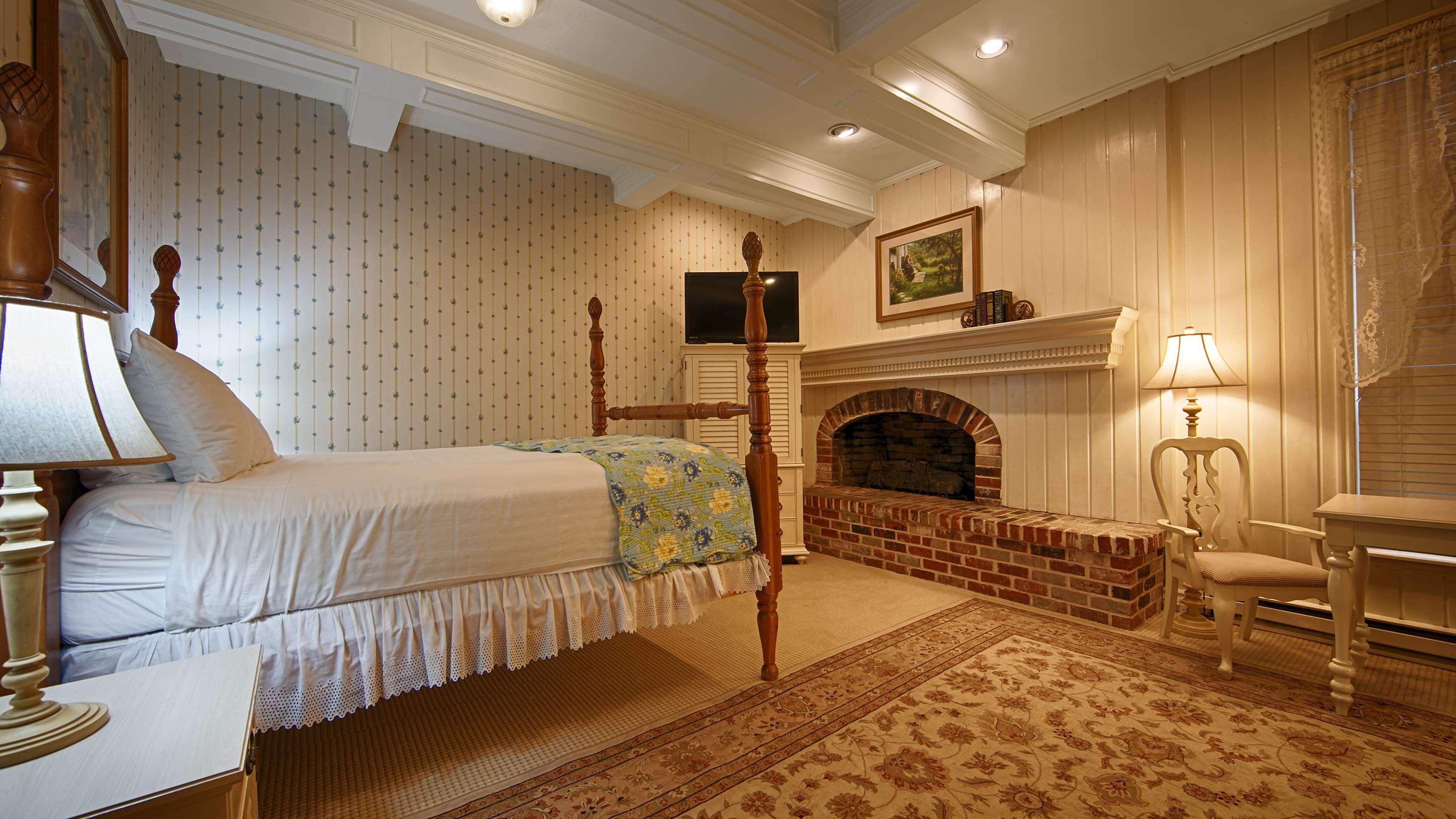 Best Western Grandma'S Feather Bed Mendenhaven Luaran gambar