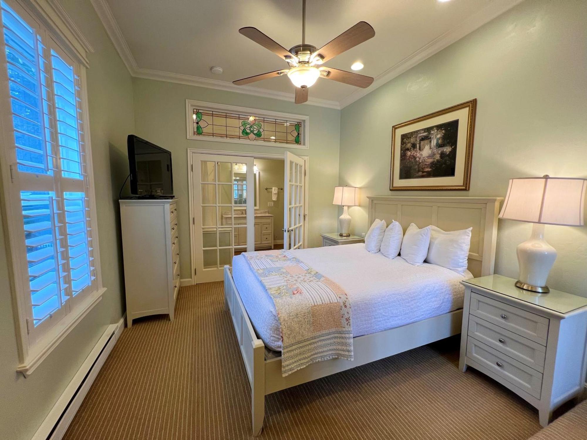 Best Western Grandma'S Feather Bed Mendenhaven Luaran gambar
