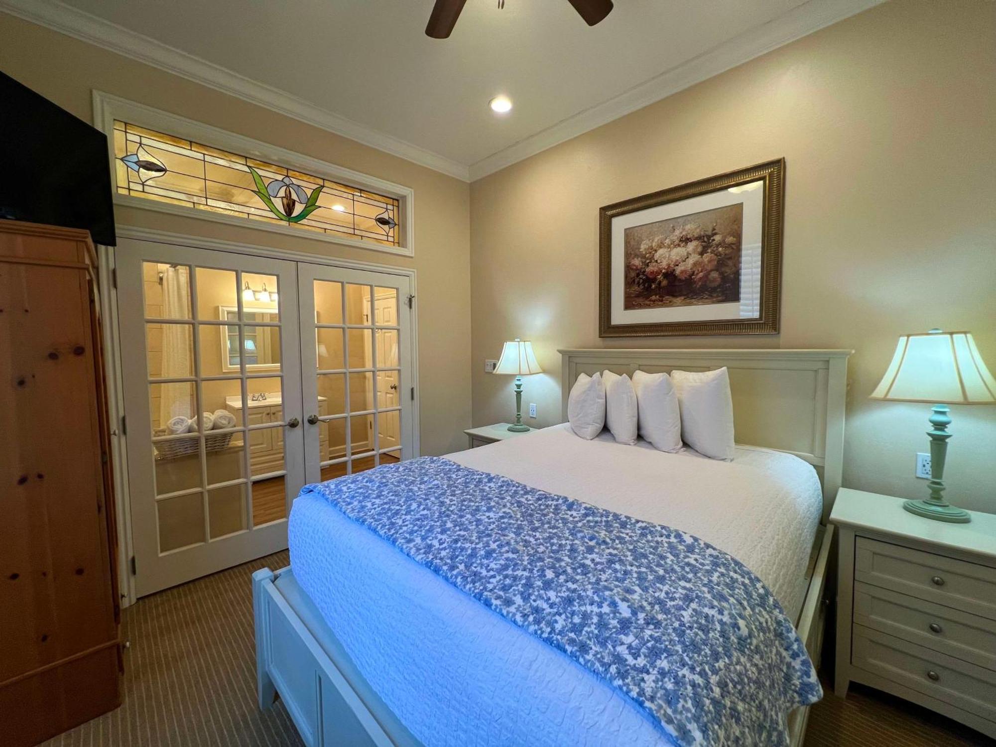 Best Western Grandma'S Feather Bed Mendenhaven Luaran gambar